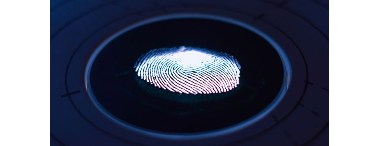 HID® Fingerprint Readers: The Advantages of Fingerprint Biometrics in the Healthcare Industry