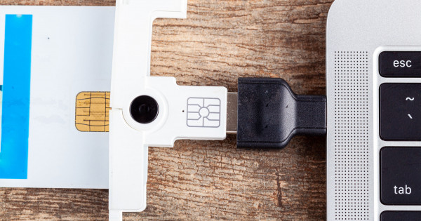 What Is The Function Of A Laptop's Smart Card Reader
