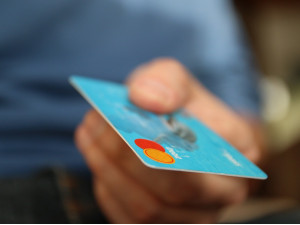 The Benefits of Using ACS Card Readers